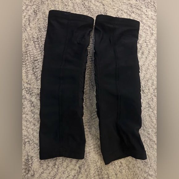 McDavid Sports Hex Tech Basketball Knee Sleeve Pair-size small black - Picture 2 of 2